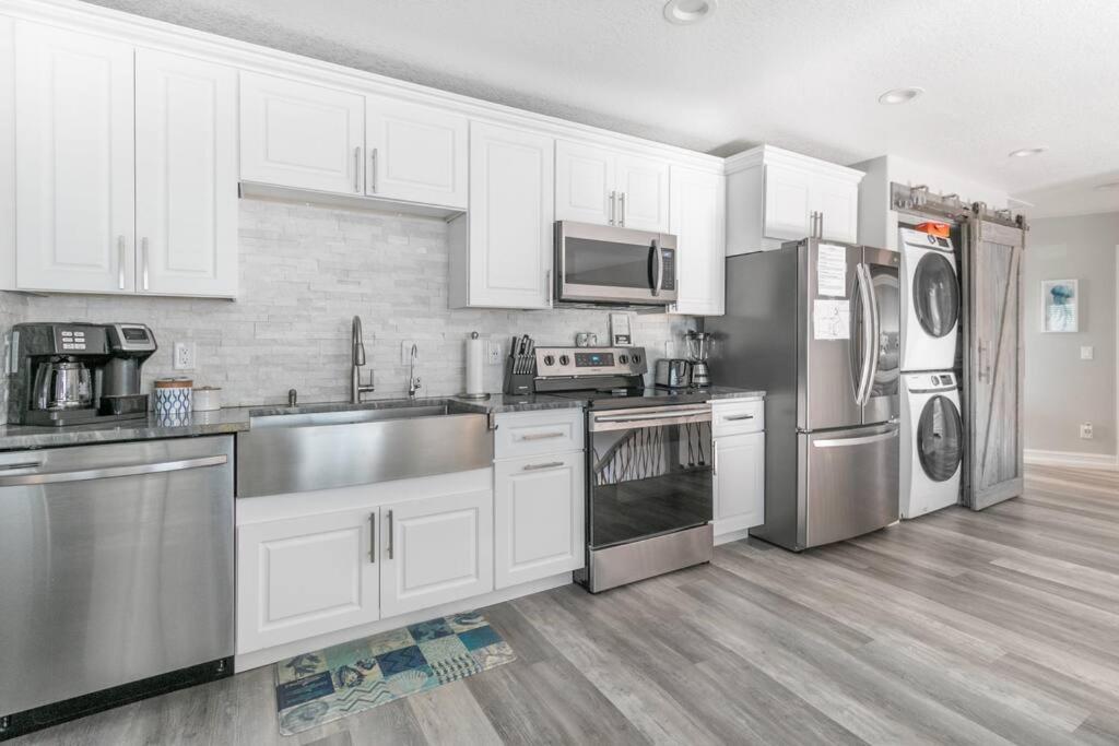 Elegant Oceanview Home With King Beds & Designer Touches Cape Canaveral Exterior photo